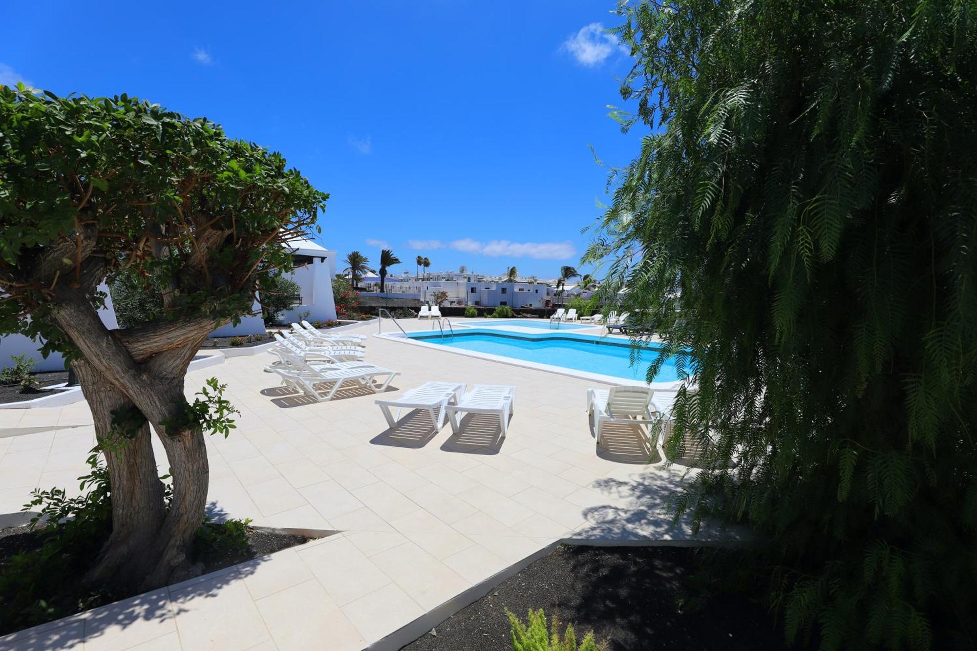 Salmarina Bungalows Puerto del Carmen  Exterior photo